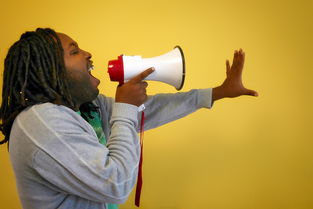 宝宝咳嗽喉咙有声音
